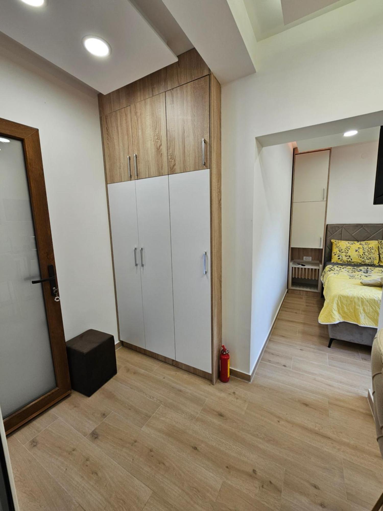 Apartment Vento Di Bocche III Kotor Bagian luar foto