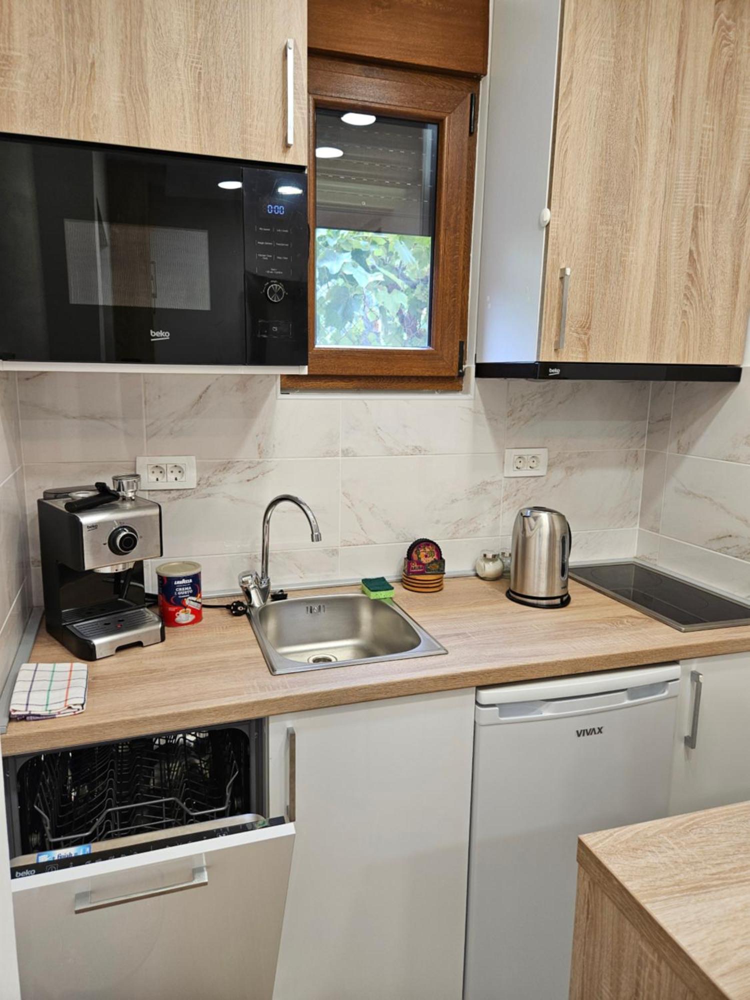 Apartment Vento Di Bocche III Kotor Bagian luar foto